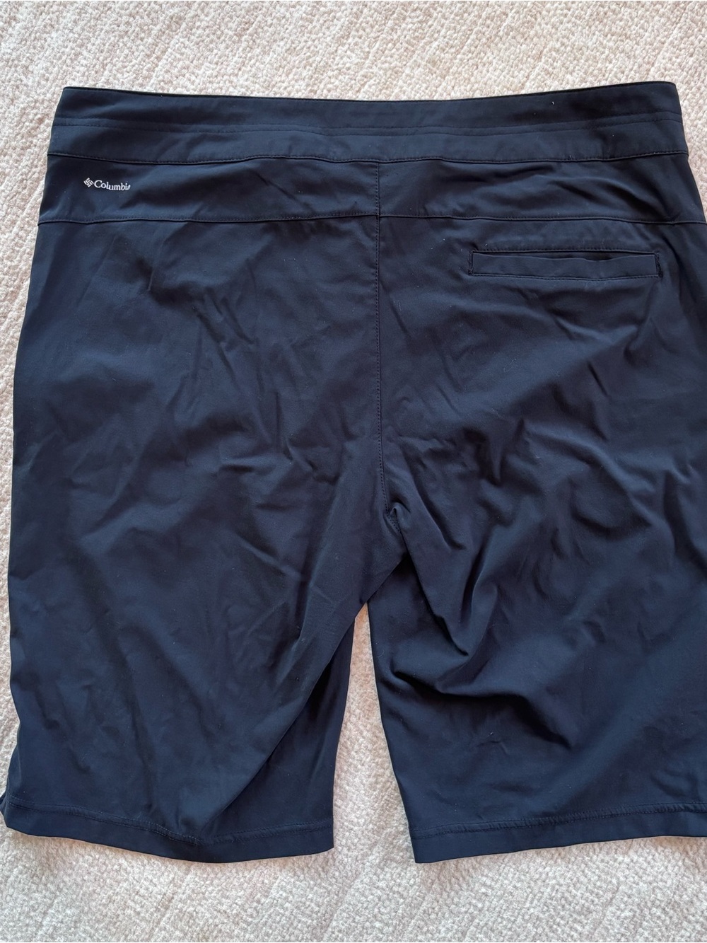 Columbia Black Women's Athletic Shorts Size 16W